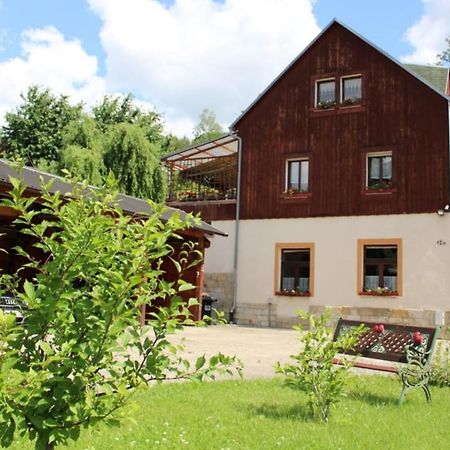 Zur Alten Post Apartment Пирна Екстериор снимка